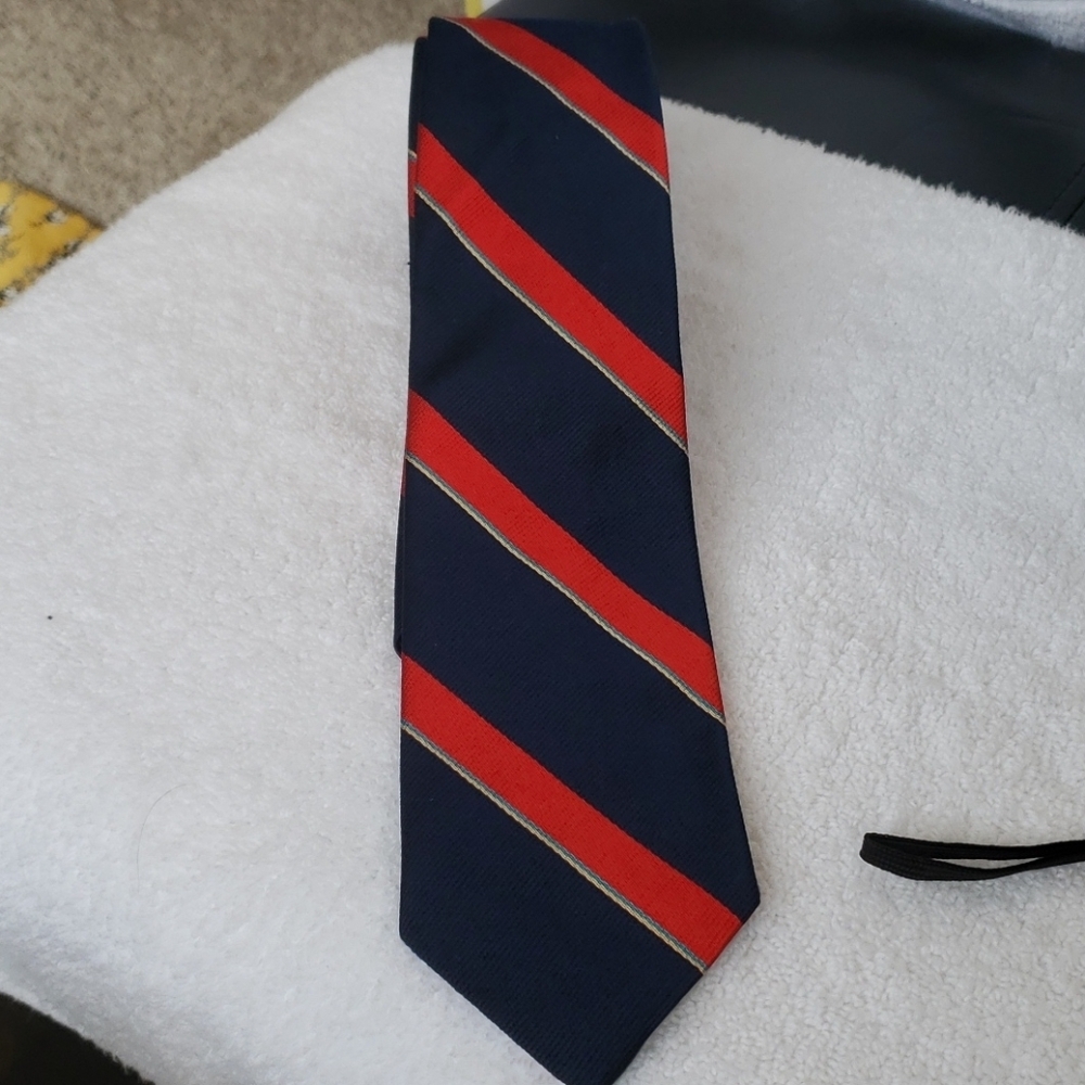 Vintage Bert Pulitzer tie